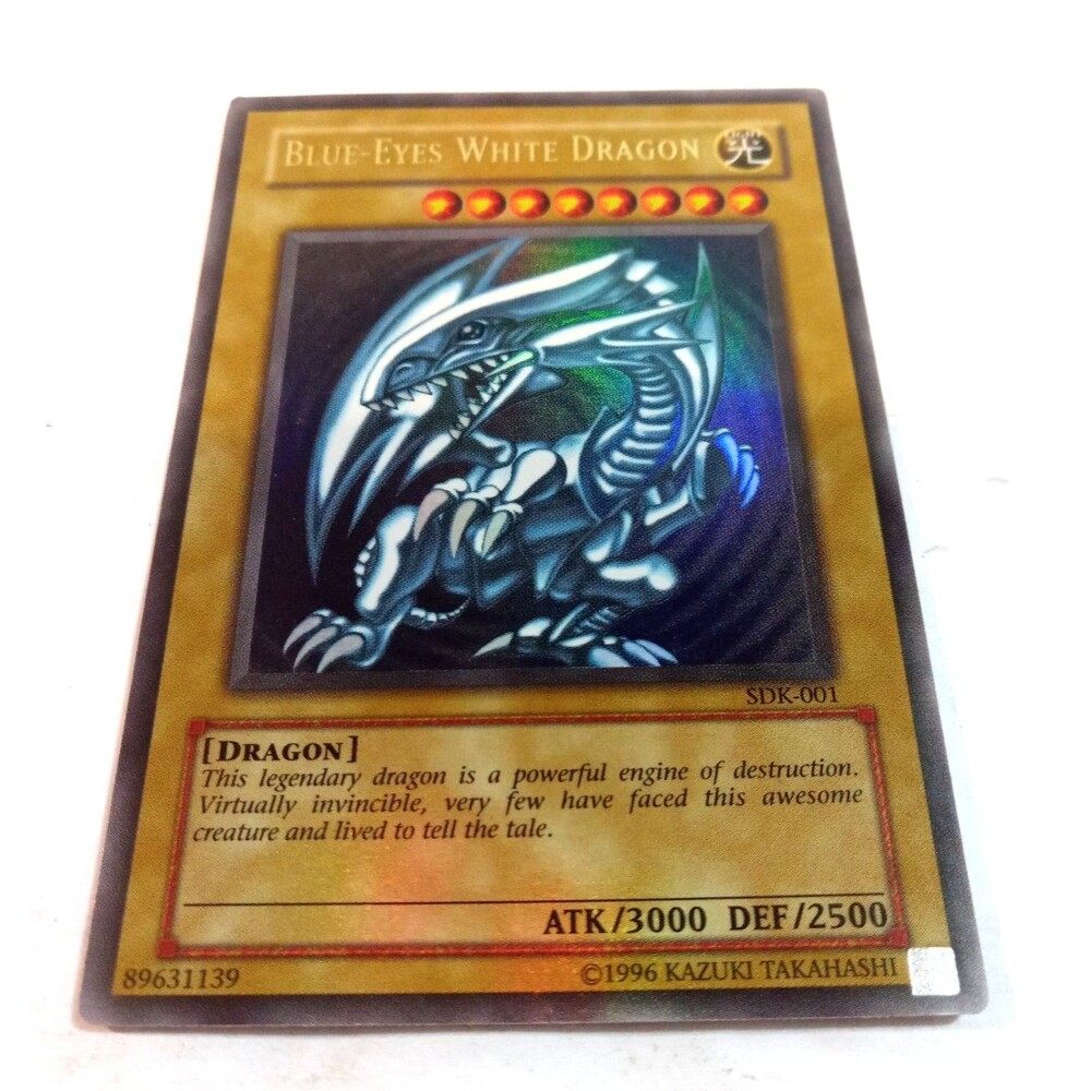 Yugioh Blue Eyes White Dragon Card Unlimited Ultra Rare Foil